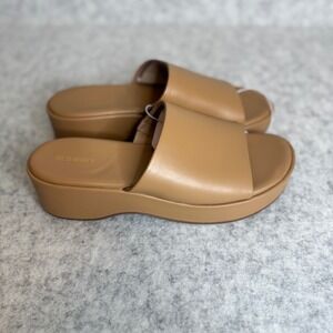 Old Navy PU Ramp Slide Sandals Womens 9.5 Tan Platform Minimalist NWT